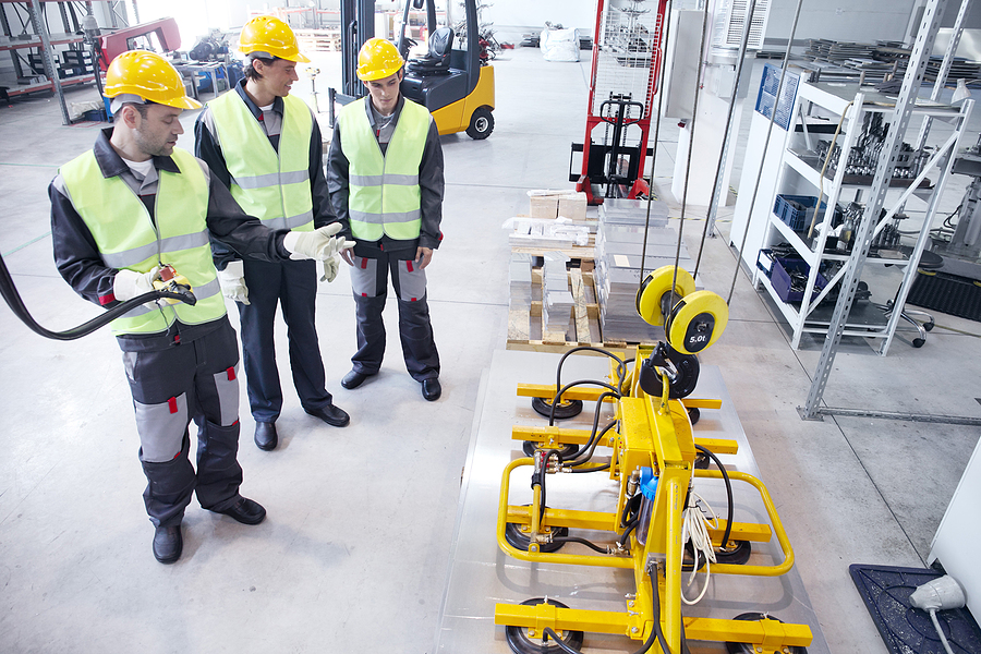 magnet for lifting steel