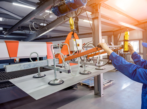 Operator Responsibilities At A Vacuum Lifting Company